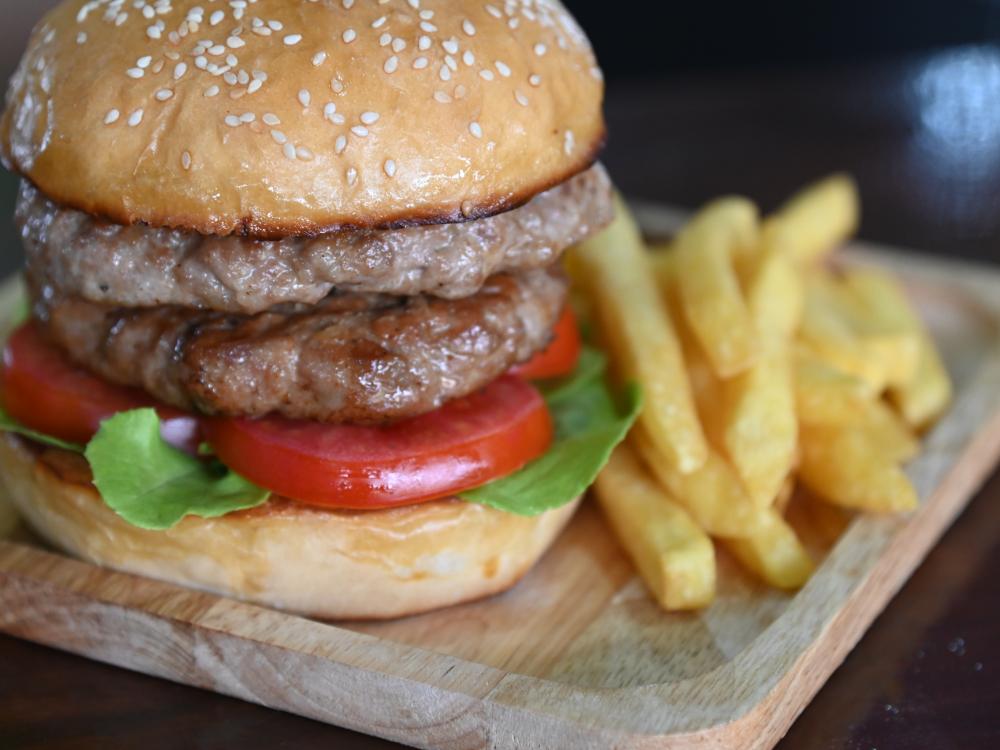 Burgers get a flavorful Thai twist
