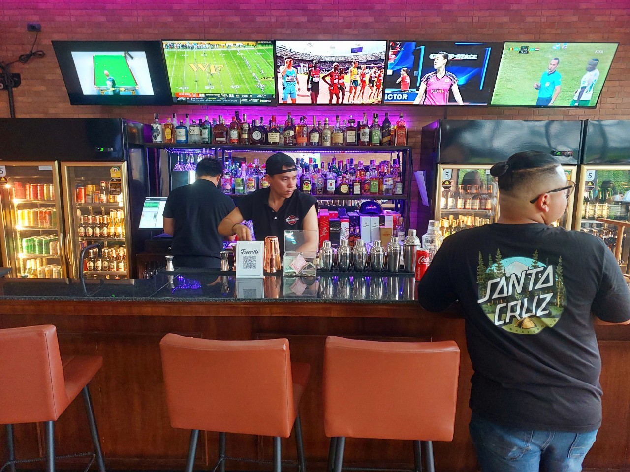 The bar full for a party