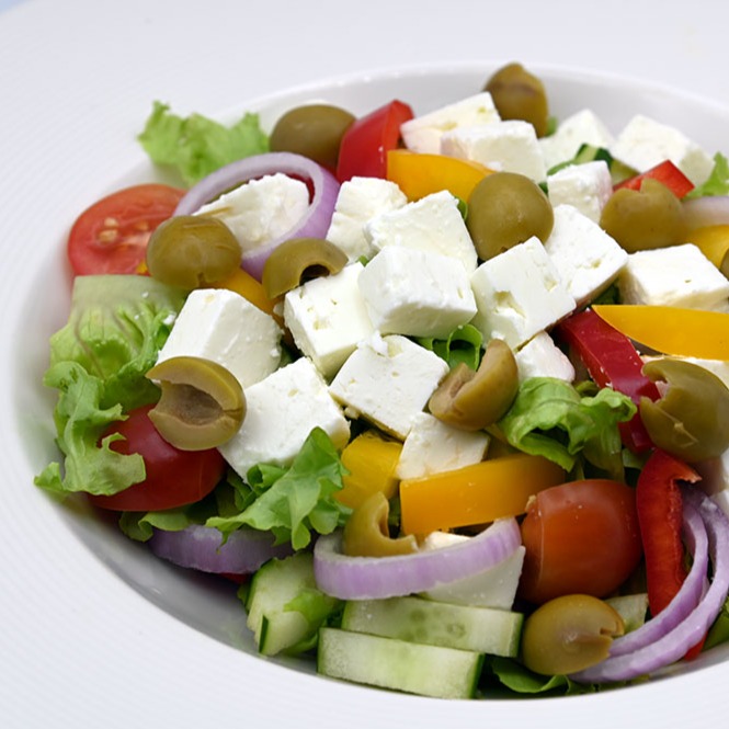 greek salad with feta cheese