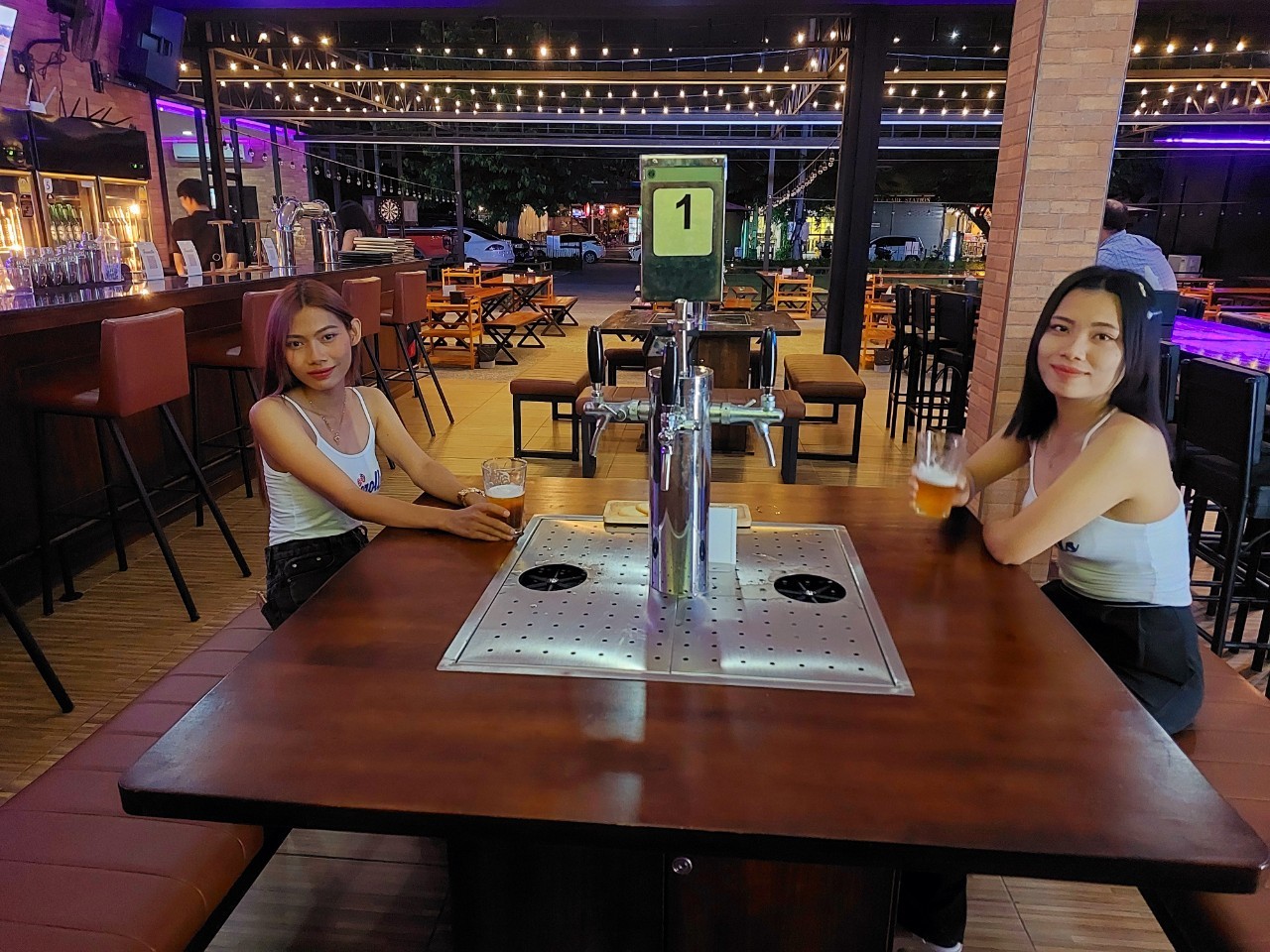Meet new people to play pool