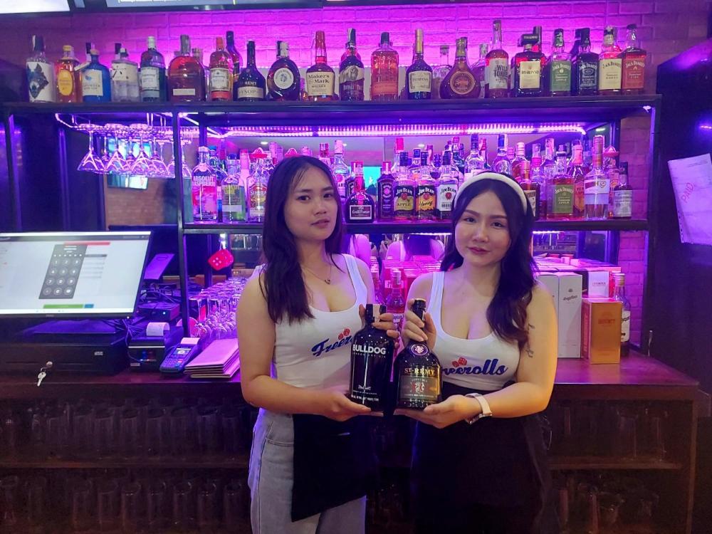 Music venues cater to different tastes