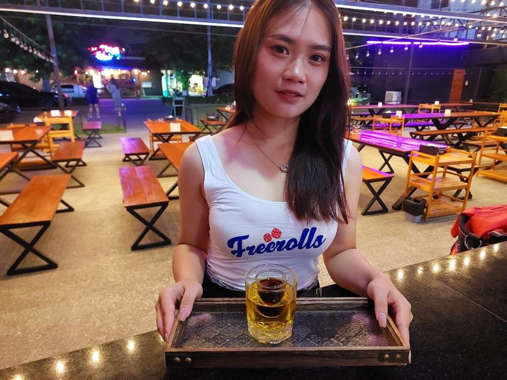 Several sports bars show the matches